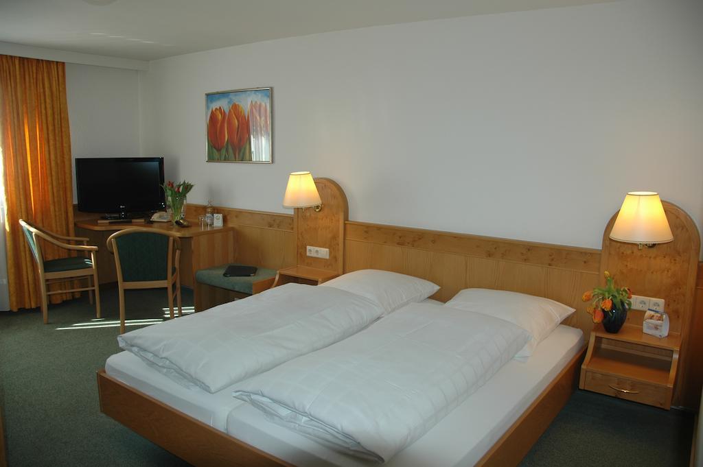 Hotel Wuerttemberger Hof Garni Rottenburg am Neckar ภายนอก รูปภาพ